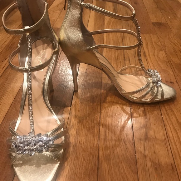 BADGLEY MISCHKA Embellished Sandal Size 9.5 - Picture 3 of 5